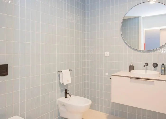 Apartment Liiiving In - Campus Blue *